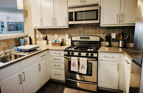 Stylish Venice Escape Near the Marina & Beachfront - Foto 28