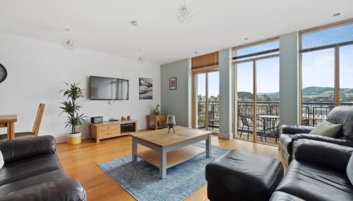 By the Bridge by Toppo - Foto 2