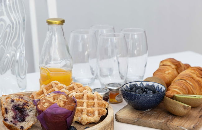 Chandlers Walk Modern Comfy Family Home in Exeter - Photo 43