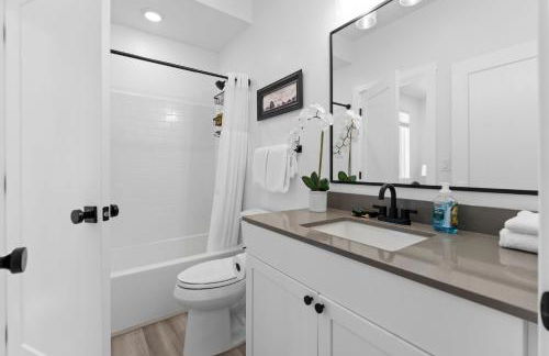 Touch of Class - 5BR - Hot Tub & Near Zion - Foto 33