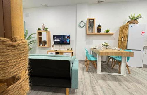 Refugio del Madroño - Estudio Moderno en Málaga - Foto 14