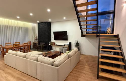 Lotus House - Heated Pool & Jacuzzi near the Beach - Photo 17