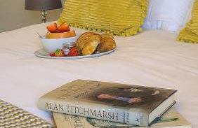 The Lodge a beautiful barn conversion with 3 ensuite bedrooms on the edge of Cannock Chase - Foto 49