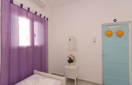 Wave Lullaby, Peaceful Beachfront Retreat in Paros - Photo 3