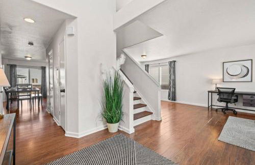 Spacious SIX Bedroom, Great Location - Foto 6