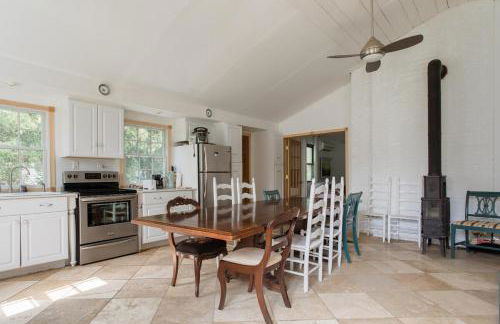 Southampton Village, 2 Fireplaces, Walk to All - Foto 45