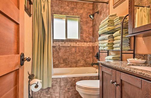 Gold Beach Apartment with Activities - 2 Mi to Ocean - Foto 13