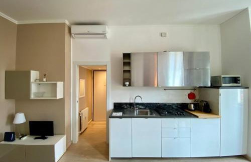 GuestHost - Piazzale Susa Bright Flat con Veranda - Foto 2