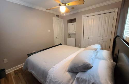 Great Spot near LSU and Mike the tiger - Foto 13