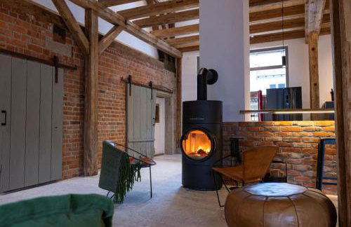 Landurlaub mit neugierigen Blicken in den Pferdestall, eingezäuntem Garten, Kamin und Sauna - Foto 3