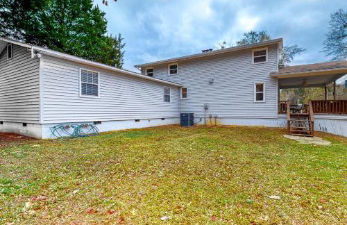 Waterfront Lake Murray Home with Dock Dogs Welcome! - Foto 28