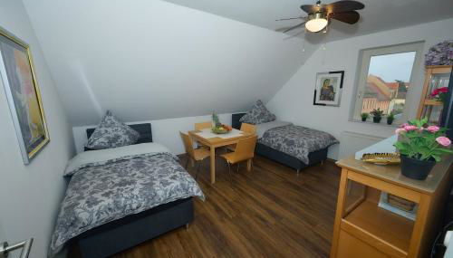 gemütliche 3 Zimmerwohnung mit 2 Einzelbetten, Doppelbett für Monteure geeignet - Foto 5