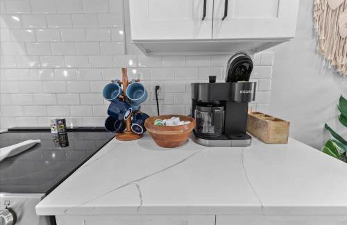 Lux House & Carriage house Furnished for Comfort - Foto 21