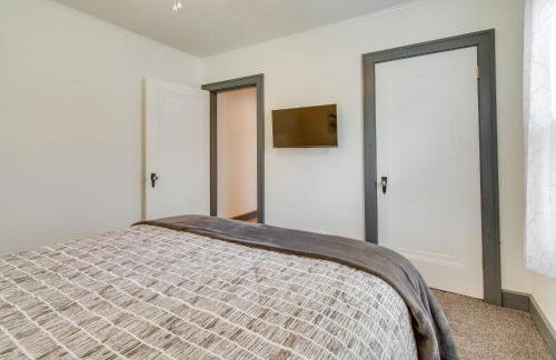 Charming Springfield Home 2 Mi to Downtown - Photo 17