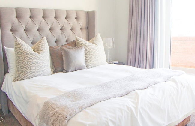 ITC Hospitality Group Two Bedrooms Canterbury Suites Building - Foto 1