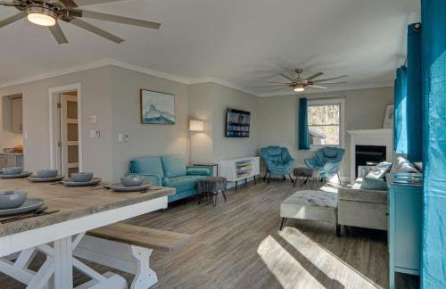 Blue Ridge Hideaway at Lake Toxaway with Hot Tub - Foto 7