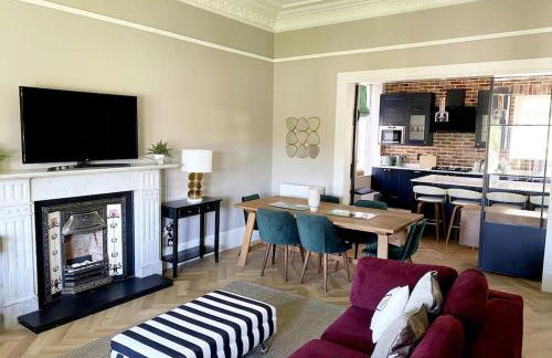 Stunning 3 bedroom Victorian home near Pollok country park - Foto 19