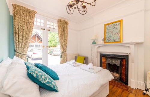 Central Caversham Traditional English House Pass the Keys - Photo 36