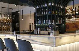 Exclusive quietness in the heart of Madrid with Public Parking, Breakfast, 2 bathrooms - Photo 70