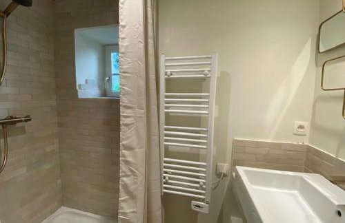 Maison bohème chic de 3 suites face à la cité internationale - Foto 16