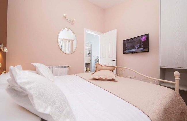 Stone House in Podgora With Sea Views - Photo 3