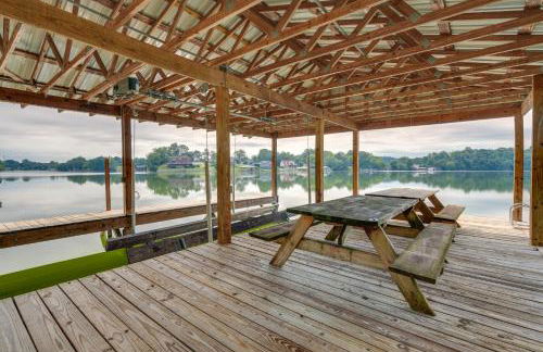 Hot Tub and Dock Waterfront Bristol Area Retreat - Foto 2