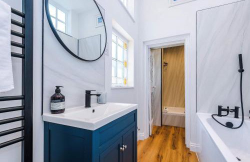 Cozy 3-Bed Home by 53 Degrees Property, Perfect for Business & Groups! - Foto 32