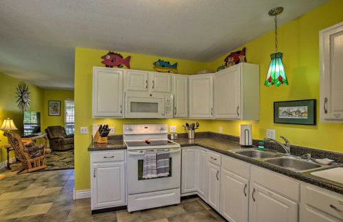 Cloud 9 On The Coast Less Than 1 Mi to Beach! - Foto 9