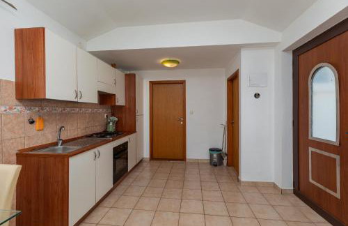 Apartments by the sea Igrane, Makarska - 22690 - Foto 11