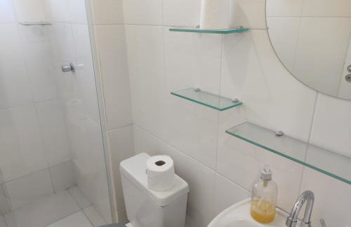 Ap 2 quartos amplos, com Ar condicionado central, Internet, Netflix e Garagem privativa - Foto 25