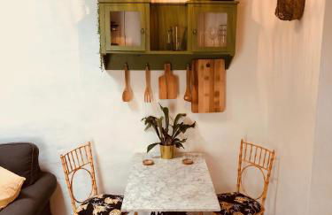 Cuarto Botánico Studio - Shared Pool - Central Island Location - 10 mins drive to Famara and La Santa - Foto 4