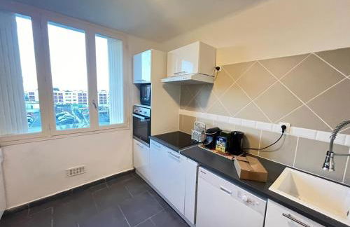 Appartement T2 clim, wifi, parking centre ville à 10mn, plage 20mn - Foto 4