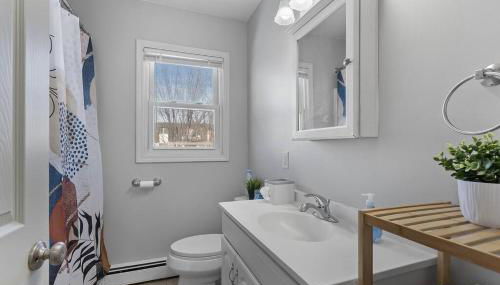 Tranquil 2BR Apt NE Mpls - 8073 Apt 4 - Foto 4