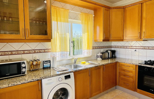 Lara Lima CIP - Photo 14