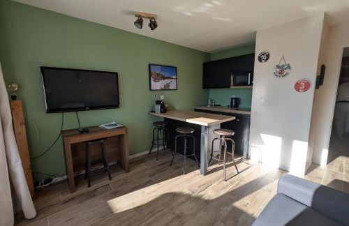 Au pied des pistes avec parking Entièrement rénové - Foto 2