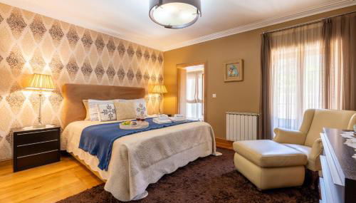 HostWise - Modern Villa & Shared Pool in Paredes - Foto 3