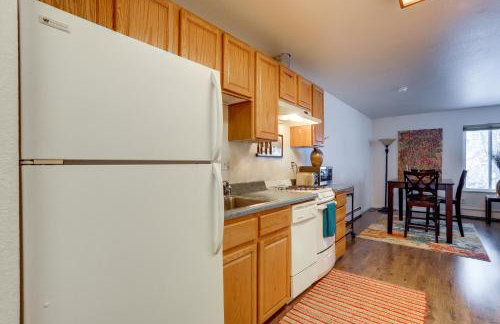 Waterfront Apt, Walk to Town and Coastal Trail! - Foto 9