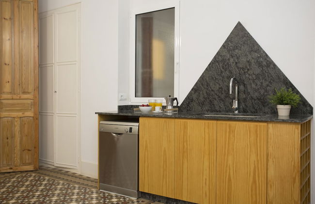 SingularStays Ms Rogers - Photo 13