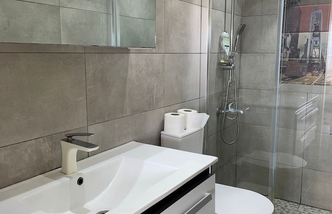 2 Bed Flat - Sleeps 7 - Pets - Parking - Wifi - Foto 16