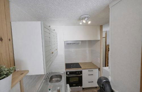 Appartement cosy au pied des pistes avec balcon et vue montagne - Foto 16