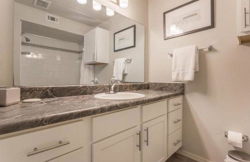 Landing Incredible 1BD Gym Courtyard - Foto 42