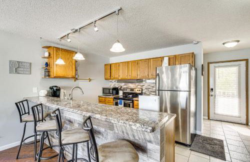 Lakefront Osage Beach Condo with Balcony and Pool - Photo 7