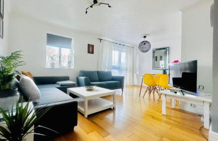 Amazing Location - City of London- 2 Bedroom Stunning Canal View House With Private Garden,Parking & Balcony - Foto 5