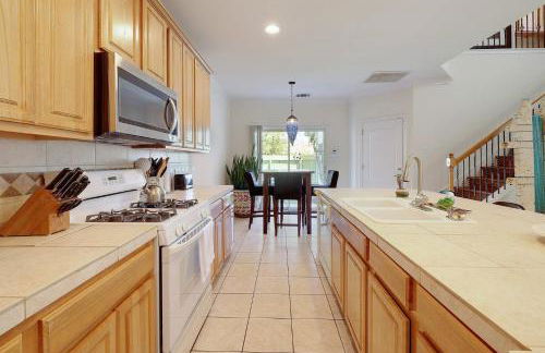 Rosey Bouldin Home Minutes to DT - Adelaide! - Photo 15