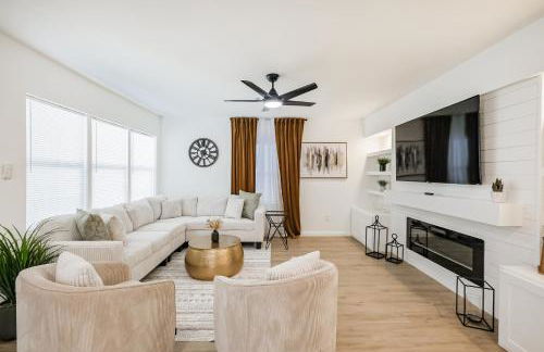 Oak Forest Retreat Sleeps 13 Near Heights - Foto 27