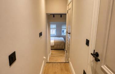 East Parade Collection, Opaz House Flat 3 - Photo 11