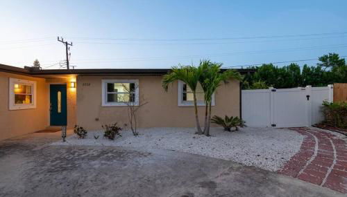 Cruise-Ready Oasis 15min to Beach & Port Canav & Huge Pool - Foto 3