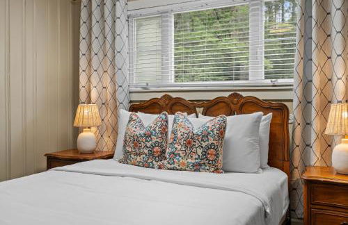 Spacious Family Home - 10 Mins to Cartersville - Photo 35