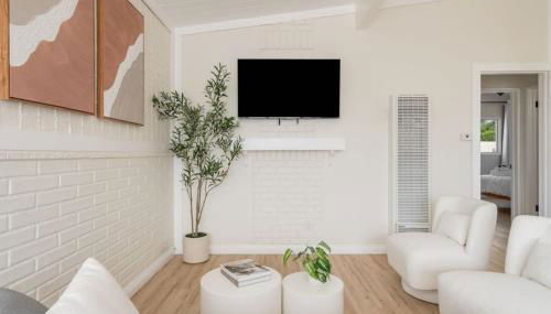 Gorgeous Beachside Bliss Ocean View Walk2Strand - Foto 3