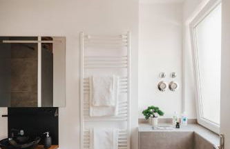 NEU I Stilvoll I Boxspring I Smart TV I Zentral - Foto 28